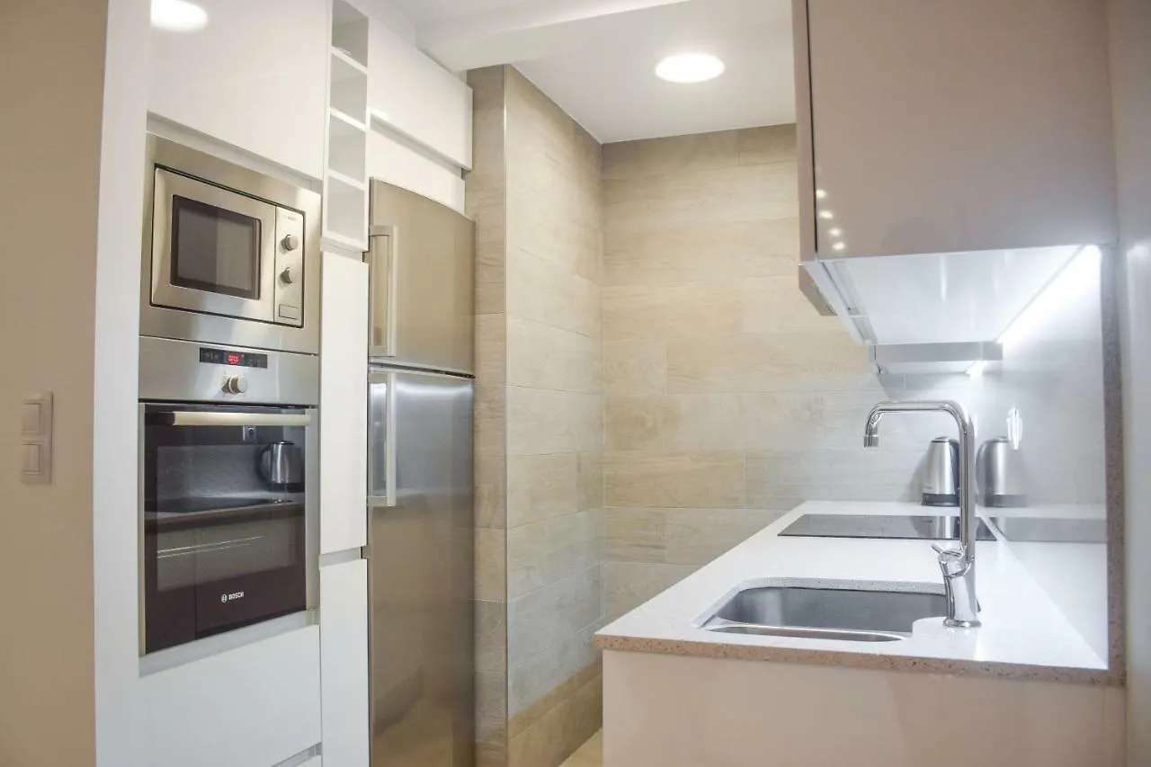 Modern & Spacious Apartment Near La Concha Bay San Sebastián 0*,