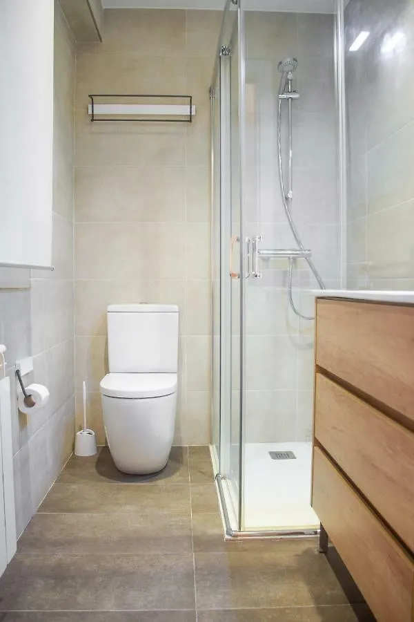 Modern & Spacious Apartment Near La Concha Bay San Sebastián